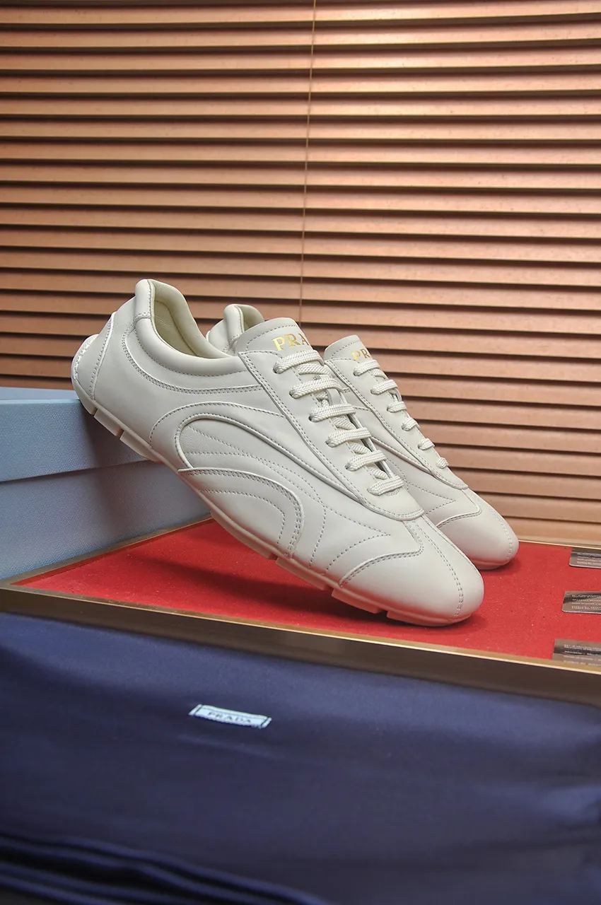 Men's shoes 💰560💶【PRADA】Prada casual shoes for couples, originally developed 1:1, made of high-mercerized cowhide with imported cowhide, silk sheepskin lining, rubber outsole, comfortable and soft on the feet, size for women: 35 to 40. Male 38 to 48💰🔥🔥🔥🔥🔥